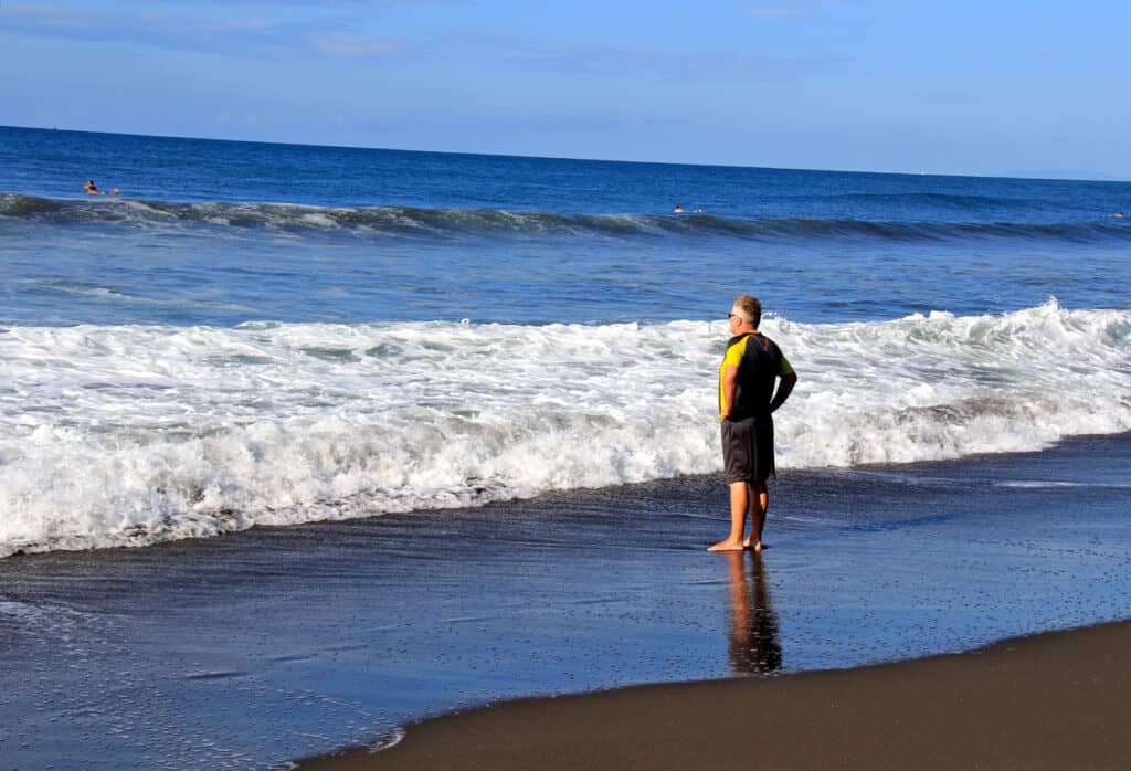 10 Amazing Costa Rica tours for seniors, a senior man looking out at the pacific ocean
